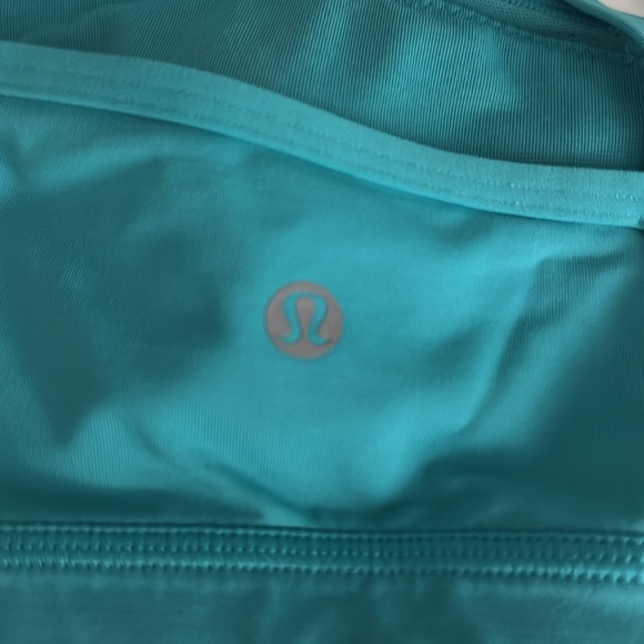 Size 10 Lululemon sports bra - Picture 3 of 6